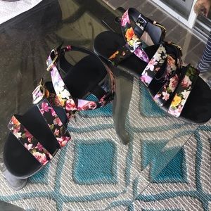 Christian Siriano Shoes - Floral sandals Christian Siriano Shoes - Floral sandals